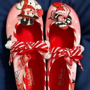 Size 8 hot chocolate shoes